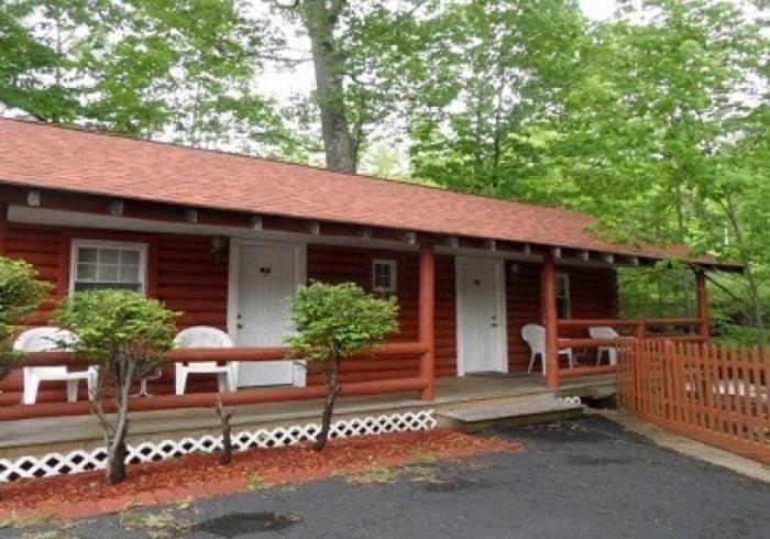 Seven Dwarfs Motel & Cabins Lake George Exterior foto