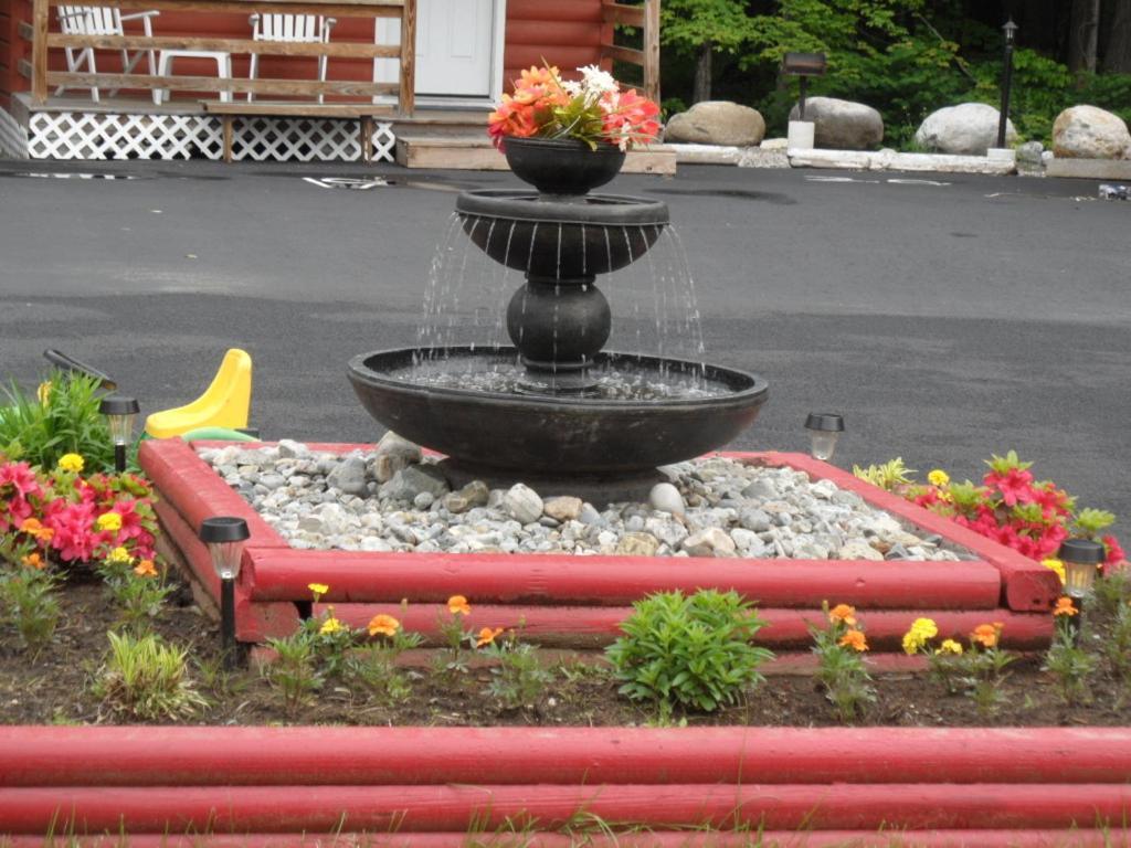 Seven Dwarfs Motel & Cabins Lake George Exterior foto